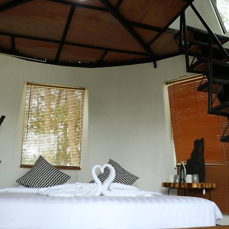 Toba Caldera Resort Парапат Екстериор снимка
