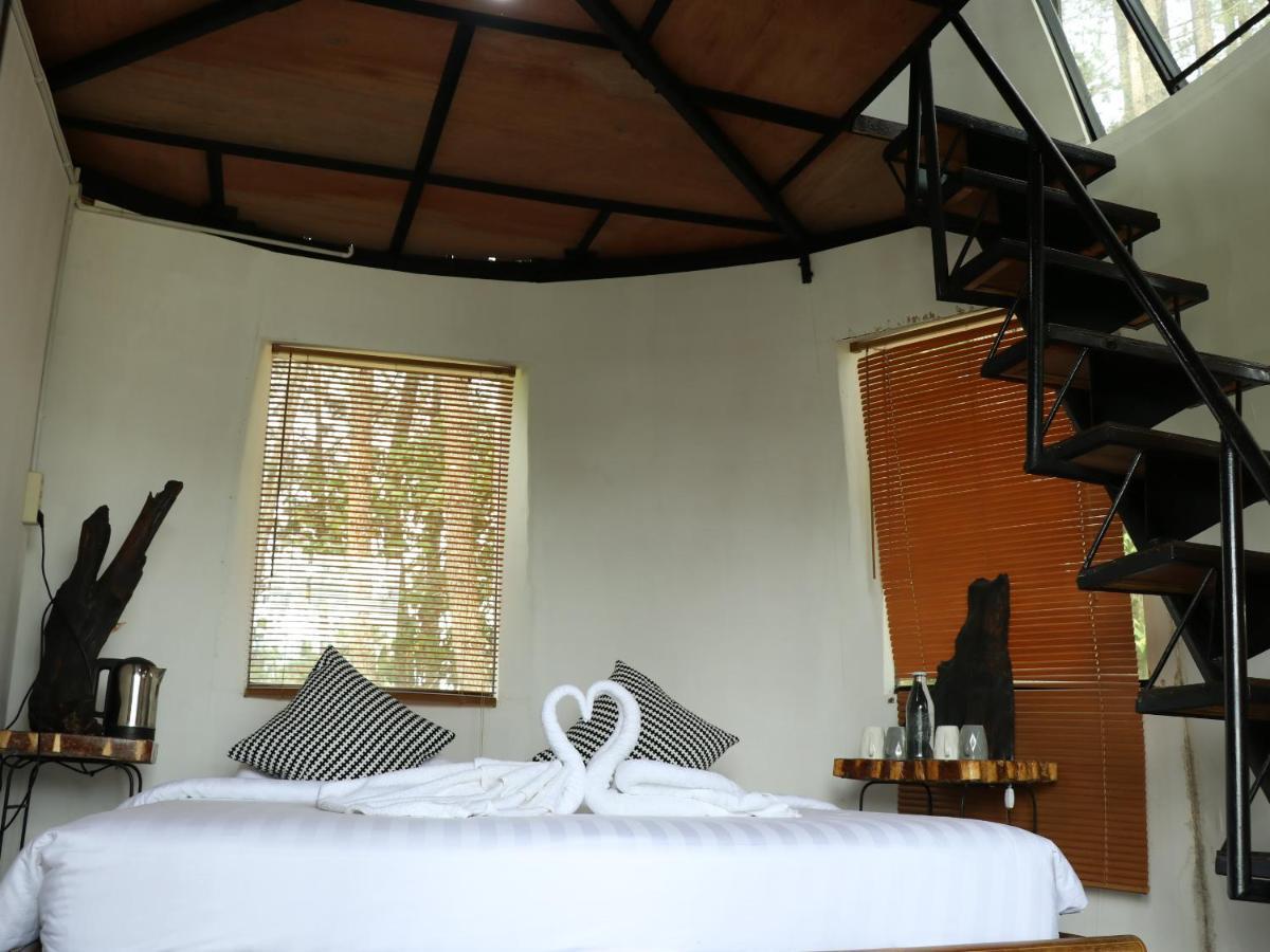 Toba Caldera Resort Парапат Екстериор снимка